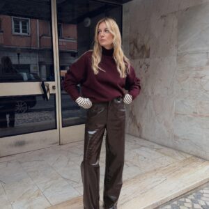 SOFT KNIT HIGH NECK JUMPER