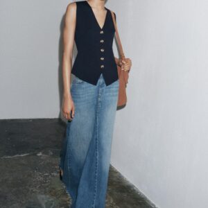 PLAIN KNIT WAISTCOAT