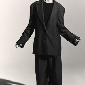 OVERSIZE MULTI-POSITION BUTTON BLAZER