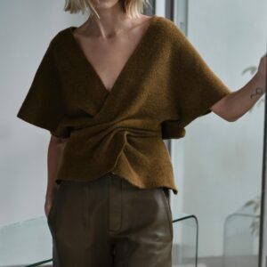 DRAPED KNIT SHORT SLEEVE JUMPER