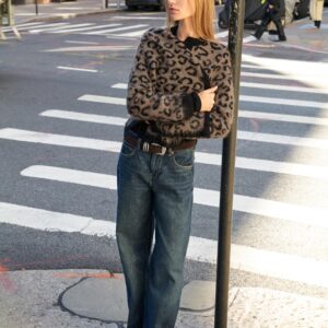 ANIMAL JACQUARD KNIT CARDIGAN