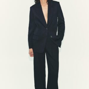 STRAIGHT FIT BUTTONED BLAZER