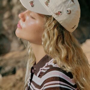 DOG EMBROIDERY TWILL CAP