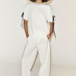 T-SHIRT WITH CONTRAST PIPING AND TIES