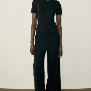 BUTTON TRIM T-SHIRT