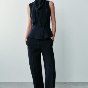 HIGH-WAIST STRAIGHT-LEG TROUSERS