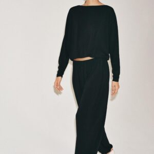 ELASTICATED HEM T-SHIRT - BLACK