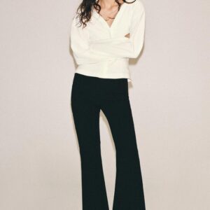 CONTRAST FABRIC TOP