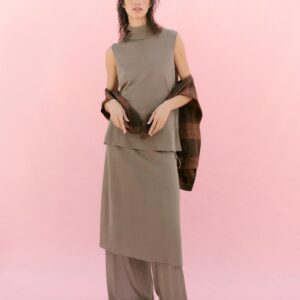 HIGH-NECK FINE KNIT TOP