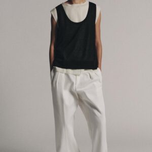 CONTRAST KNIT TOP