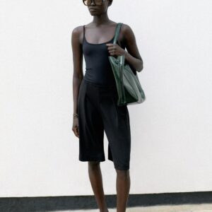 PLEATED BERMUDA SHORTS