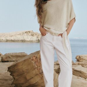 KNIT TOP WITH KNOT DETAIL