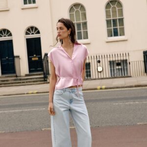 SHORT SLEEVE SATIN SHIRT WITH BELT