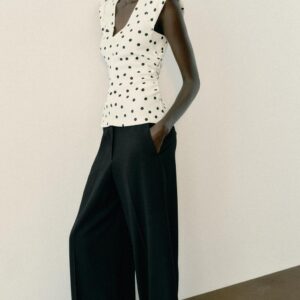 POLKA DOT TOP WITH SHOULDER PADS