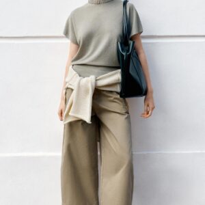 KNIT TOP WITH GATHERED NECK
