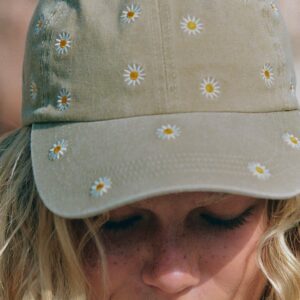 FLORAL EMBROIDERY TWILL CAP