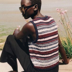 TEXTURED STRIPED KNIT TOP