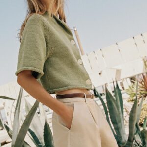 DARTED BERMUDA SHORTS WITH BELT