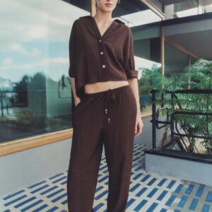 SHORT SLEEVE FLOWING SHIRT - DARK BROWN