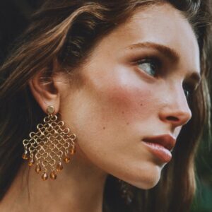 METAL AND BEADED EARRINGS