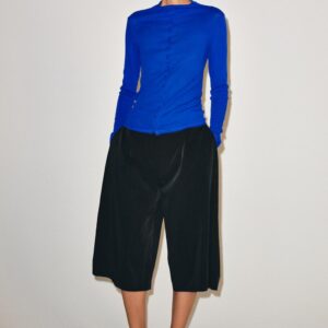 BUTTONED HIGH NECK T-SHIRT