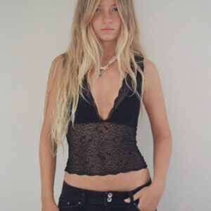 LACE CROP TOP