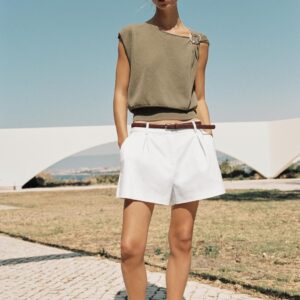 KNIT TOP WITH METALLIC TRIMS