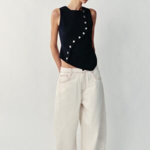 ASYMMETRIC FASTENING KNIT TOP