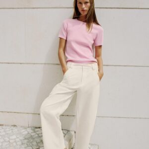 SOFT-TOUCH KNIT TOP