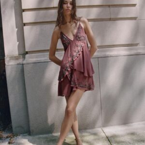 SHORT SEQUINNED DRESS