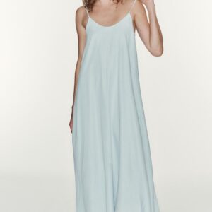 FLOWING LONG DRESS