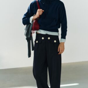 STRAIGHT-LEG TROUSERS WITH CONTRAST BUTTONS