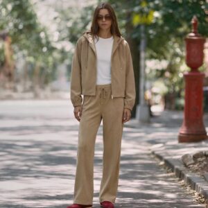 WIDE-LEG TROUSERS WITH ELASTIC WAIST