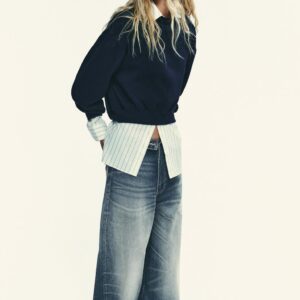 BASIC PLUSH SWEATSHIRT