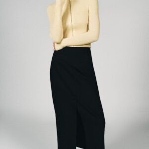 FITTED RIBBED KNIT CARDIGAN