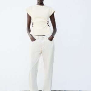 CUT-OUT KNIT TOP WITH BEADS