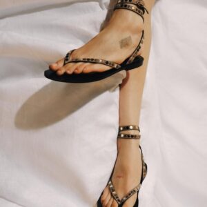 LEATHER SANDALS WITH STUDS