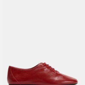 LEATHER LACE-UP FLAT SHOES