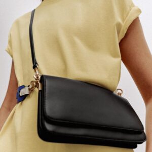 CROSSBODY BAG WITH CONTRAST STRAP