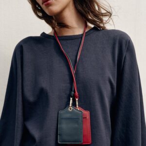 LEATHER CARD HOLDER