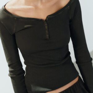 RIBBED HENLEY T-SHIRT