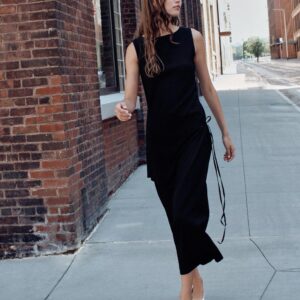 SLEEVELESS SASH DRESS