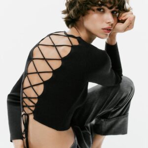 CROSSOVER BACK KNIT TOP
