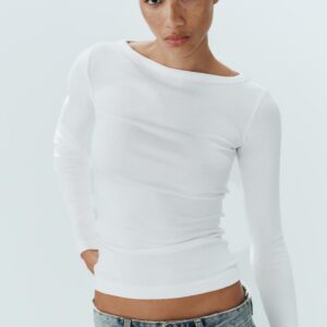 BOAT NECK T-SHIRT