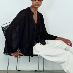 LACE BLOUSE WITH TIE