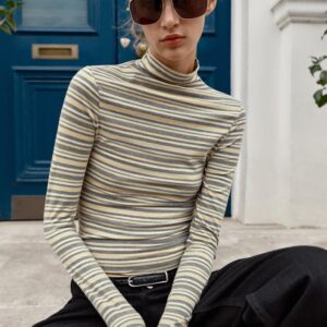 STRIPED HIGH NECK T-SHIRT
