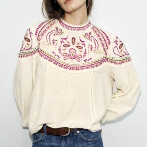 EMBROIDERED BLOUSE