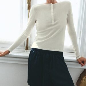 100% COTTON BUTTONED T-SHIRT