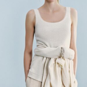 TOP WITH CONTRAST FABRIC