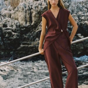 PLEATED STRAIGHT-LEG TROUSERS